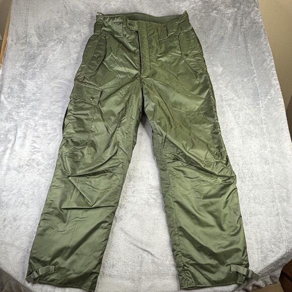 Vintage Military Extreme Cold Weather Pants Men M 34x30 Insulated Waterproof 60s - Picture 1 of 12